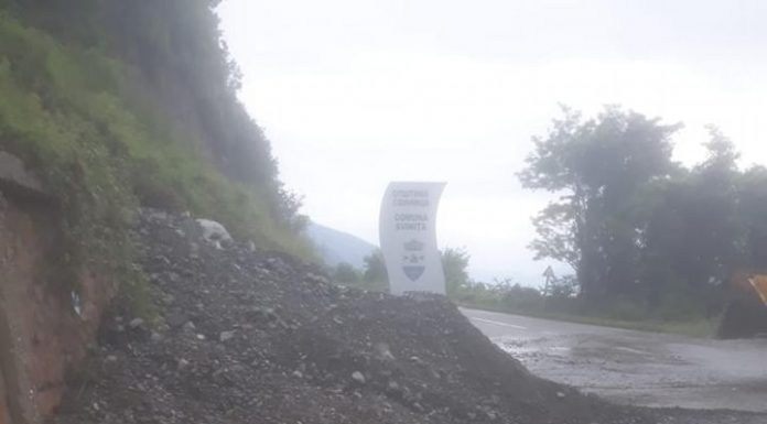 Aluviuni și scurgeri de apă pe drumurile naționale. Intervenții DRDP