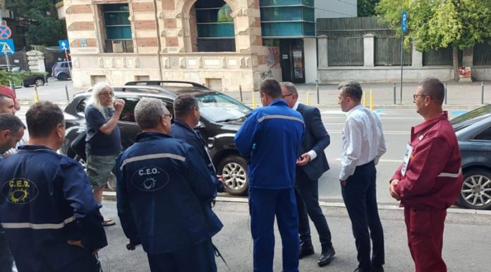 18 angajați ai CEO RĂMÂN în greva foamei! Declarațiile lui Marius Budăi ,,sunt o mare bătaie de joc!”