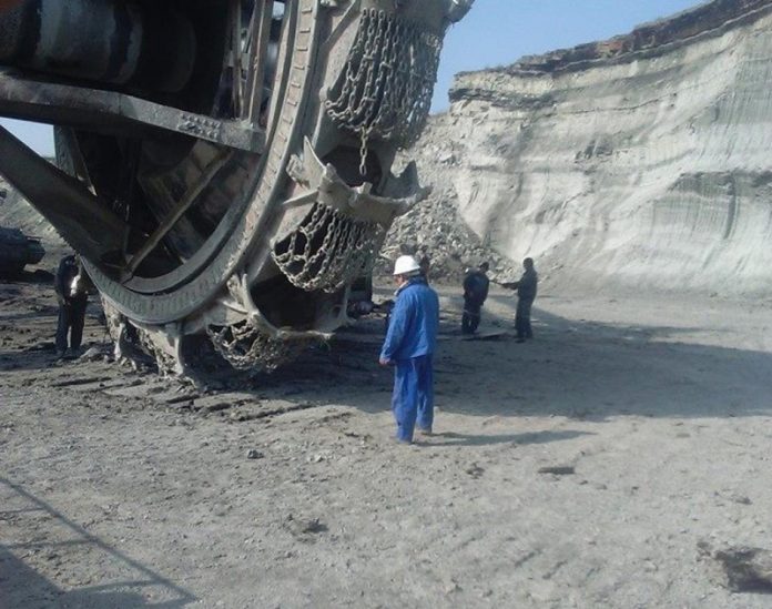 Soarta celor 1.800 de salariați ai CEO, decisă cu doar o zi înainte de vacanța parlamentară!