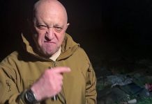 NATO monitorizează situația. Lovitură de stat în desfășurare în Rusia