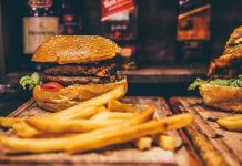 Amendă de 10.000 lei pentru o rulotă snack-bar