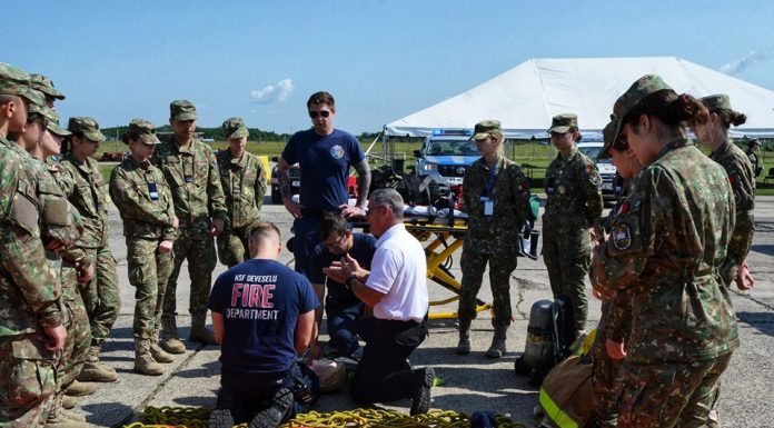 Tabere de instruire pentru liceenii militari