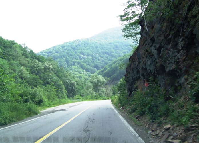 Din nou pe unda bătrânului Rhabon