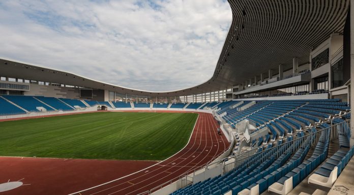 Adrian Mititelu nu se teme de calitatea gazonului de la Târgu-Jiu