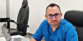 I-a mulțumit doctorului care l-a tratat. „Sunteți primul medic din România care ați înțeles suferințele mele…”