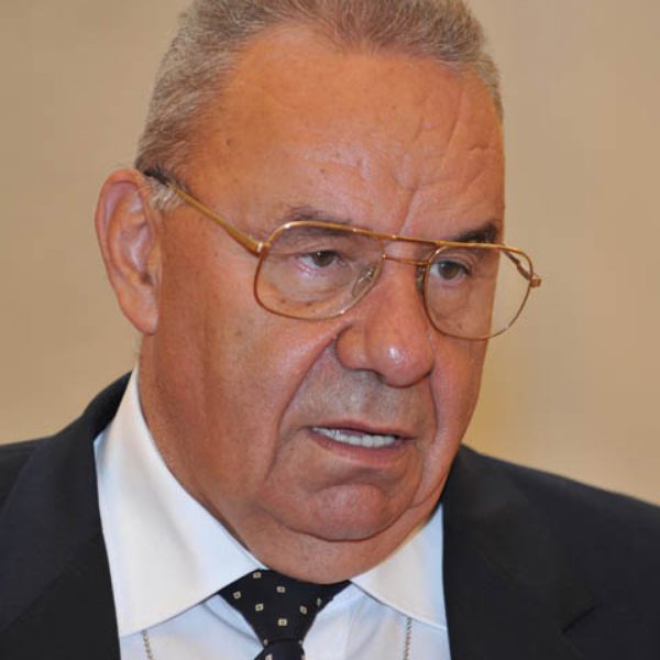 Educaţia…şi Lecţia de viaţă! – Interviu cu domnul prof. univ. dr. Andrei MARGA, Dr.h.c.mult. personalitate ştiinţifică proeminentă a vieţii sociale, ştiinţifice şi politice, fost Ministru de Externe şi al Educaţiei din România -,,«Procesul Lui Iisus» este readus în discuție în acești ani în publicații teologice sau pretins teologice”!