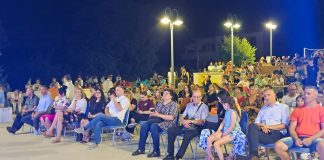 Ansamblul Folcloric „Nedeia” din Novaci a încântat publicul la Festivalul Internațional „Frumusețe în piatră – pietroasă” din Dugopolje, Croația