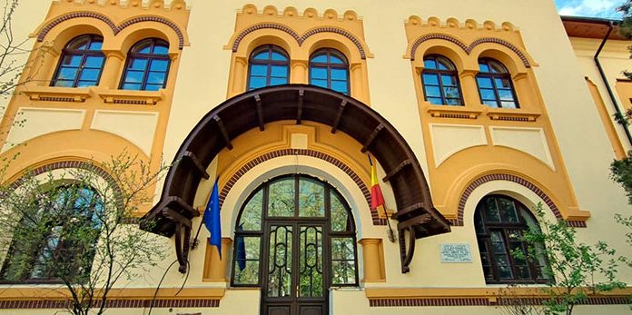 Școli de aplicație pentru practica pedagogică