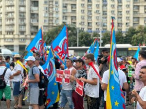 Guvernul i-a nemulțumit și pe salariații din construcții! Le taie facilitățile fiscale