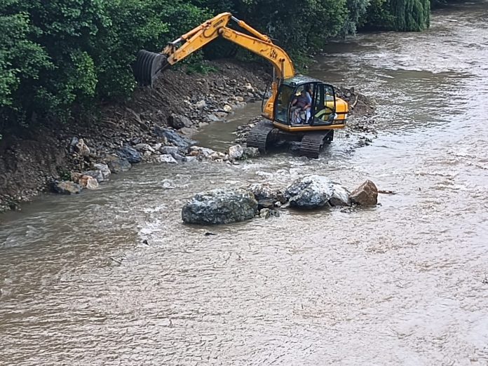 Pârâurile Sohodol și Șușița vor fi decolmatate