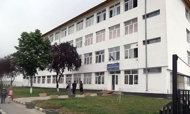 Premii în bani pentru elevii de 10 și sportivii din Turceni