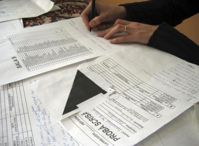 A luat nota 10, după contestații