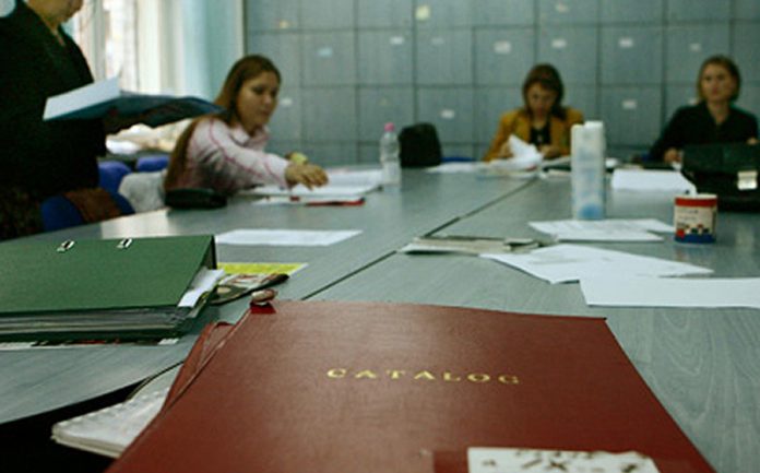 Doi profesori de 10 la Definitivat