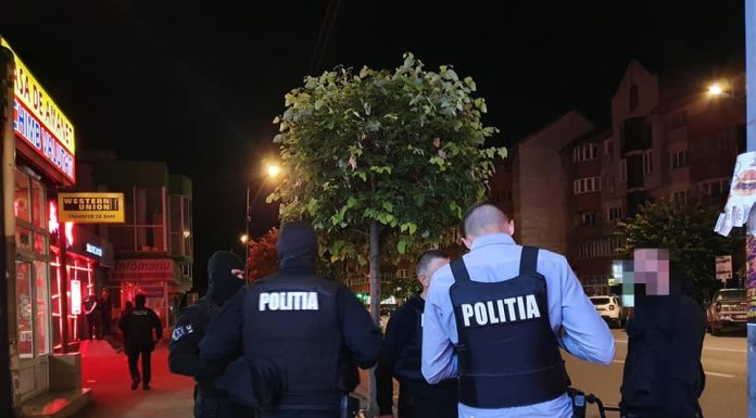 Razii în baruri și sălile de jocuri de noroc