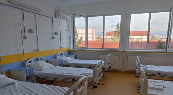 Se dau vouchere de vacanță și se plătesc gărzile