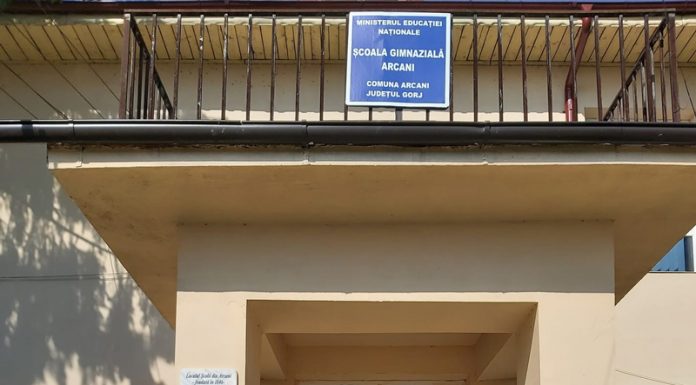 Școală din Gorj, în programul de granturi pentru reducerea abandonului școlar