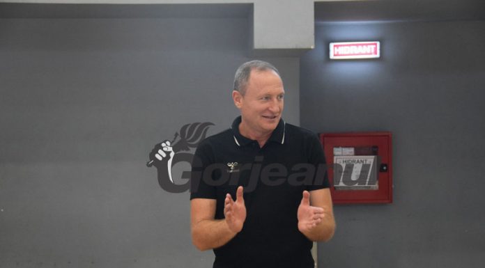 CSM Târgu Jiu merge la Cupa Craiova. Andrieș s-a răzgândit și așteaptă o extremă