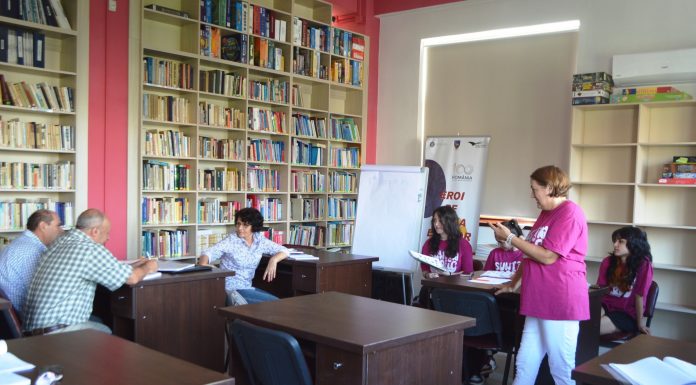 Curs de limba engleză pentru seniori, la Biblioteca Județeană