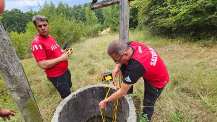Femeia căutată în fântânile din Telești, găsită teafără la Turceni