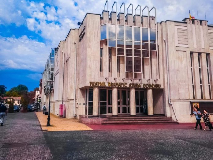 Se redeschide teatrul din Târgu Jiu!