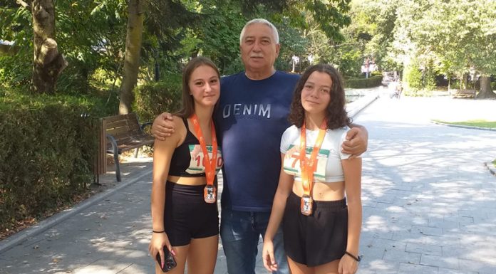 Două medalii pentru junioarele de la CSM