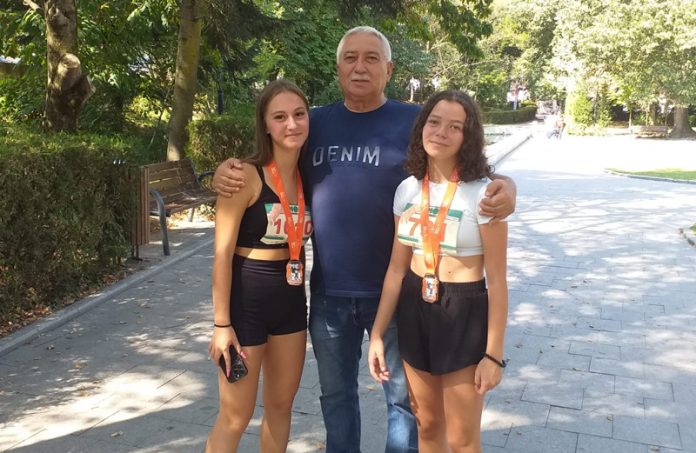 Două medalii pentru junioarele de la CSM