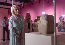 Ministrul Culturii a vizitat opera brâncușiană „Sărutul”, la Art Safari