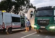 Pericol pe drumurile publice! Autocamioane supraîncărcate cu lemn, imobilizate de inspectorii ISCTR! Marfa aparținea unei firme al cărui patron este cercetat în dosarul ,,Mafia pădurilor”!