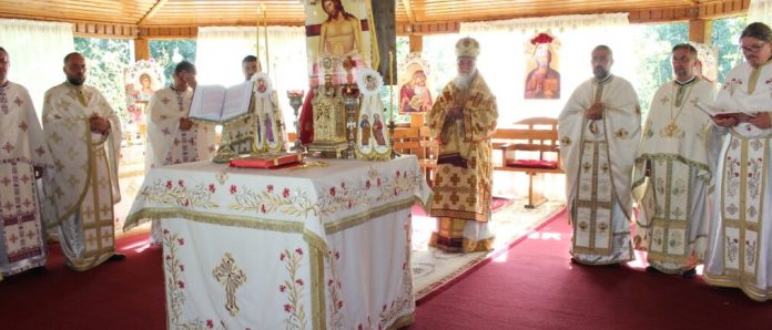 Mănăstirea «Sfântul Ioan Botezătorul», «Cămărăşeasca», de la Târgu-Cărbuneşti, şi-a sărbătorit hramul (II) – ,,Sfântul Ioan Botezătorul a dovedit că el trăieşte după Legea Lui Dumnezeu, că acei care trăiesc în lumea aceasta păcătoasă, după Legea Lui Dumnezeu, vor fi asupriţi”!