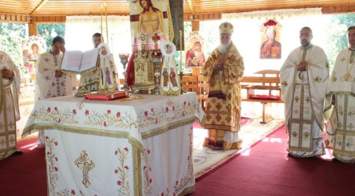 Mănăstirea «Sfântul Ioan Botezătorul», «Cămărăşeasca», de la Târgu-Cărbuneşti, şi-a sărbătorit hramul (II) – ,,Sfântul Ioan Botezătorul a dovedit că el trăieşte după Legea Lui Dumnezeu, că acei care trăiesc în lumea aceasta păcătoasă, după Legea Lui Dumnezeu, vor fi asupriţi”!