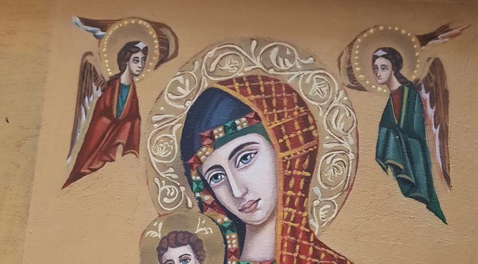 Despre conotaţia termenului «Născătoarea de Dumnezeu» – Termenul de «Născătoare de Dumnezeu» redă, corespunzător cu expresia: născut, iar nu făcut!