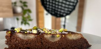 VIDEO: Rețeta săptămânii – Fabiskitchen: Prăjitură cu banane, la tigaie!