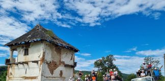 Cula Crăsnaru, salvată de „Ambulanța pentru Monumente“