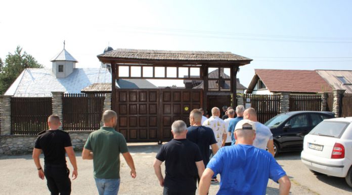 Pelerinaj la Mănăstirea Icoana pentru 12 deținuți