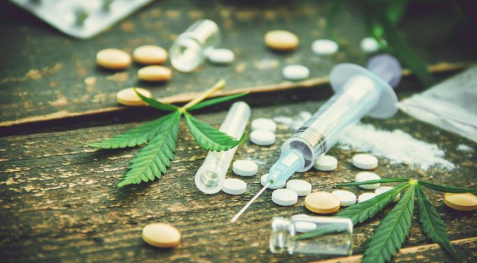 Anchetă după tragedia din 2 Mai. Se verifică toate dosarele cu droguri din țară