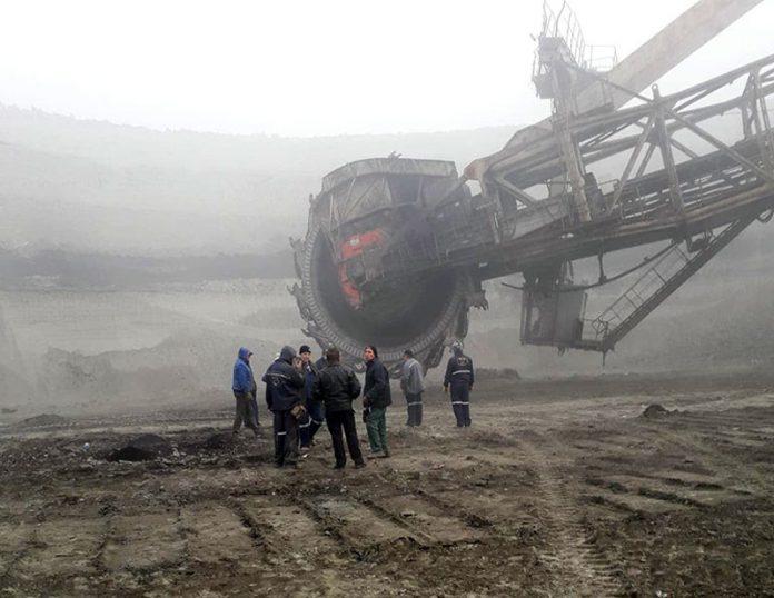 Târgu Jiu: Minerii și energeticienii, chemați la întâlnirea cu avocații