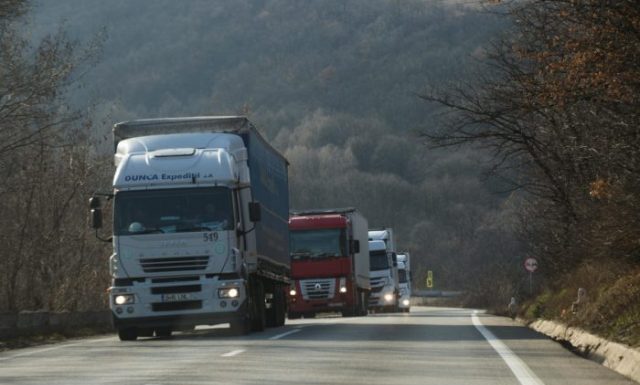 Circulație restricționată, pe drumurile din țară, din cauza caniculei