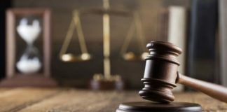 Obligată de judecători să stea departe de noră