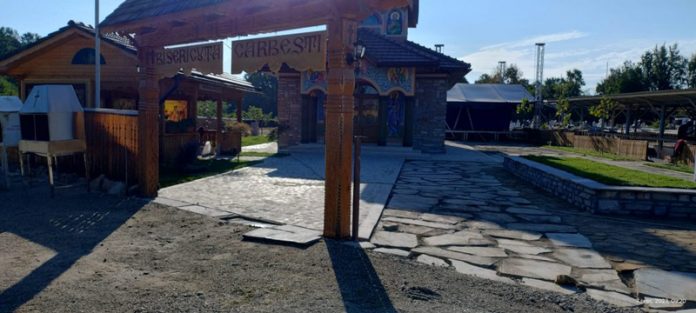 Mitropolitul Olteniei, la Drăguțești: Va fi sfințită o nouă biserică