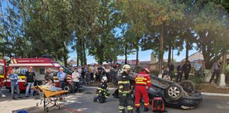 Târgu-Jiu: Pompierii și jandarmii, exerciții privind intervenția de urgență în caz de cutremur și incendiu
