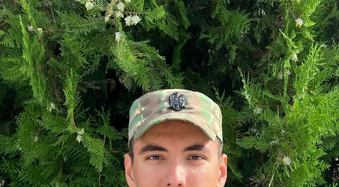 De la eșec, la locul I – la admitere! Povestea olteanului Alexandru-Gabriel Bănici