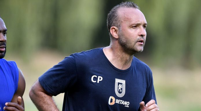 Papură, interimar la Universitatea Craiova