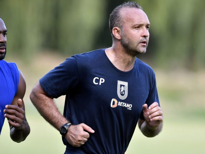 Papură, interimar la Universitatea Craiova