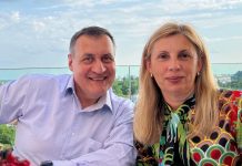 Educaţia…şi Lecţia de viaţă! – Interviu cu domnul ing. Victor BANŢA, Secretar general adjunct al Ministerului Dezvoltării, Lucrărilor Publice şi Administraţiei, fost prefect al județului Gorj – ,,E vorba despre Ministerul Dezvoltării dar, nu poţi să rămâi impasibil şi să nu ţii seama de patriotismul local, de oamenii printre care ţi-ai desăvârşit existenţa”!