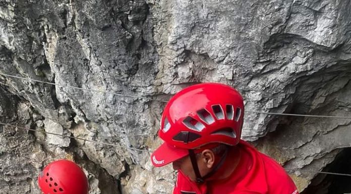 Salvamont Gorj: 6 persoane au fost recuperate din Cheile Galbenului