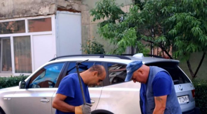 Aparegio: Lucrări de curățare a căminelor de apă de pe două străzi din Târgu Jiu