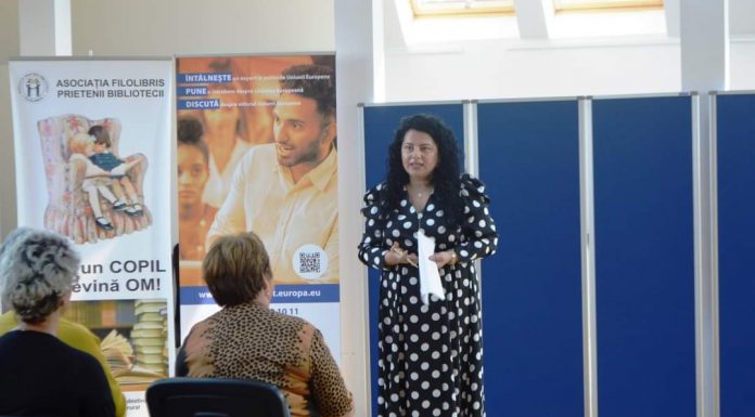 Bibliotecarii din Gorj s-au reunit la Biblioteca „Christian Tell”