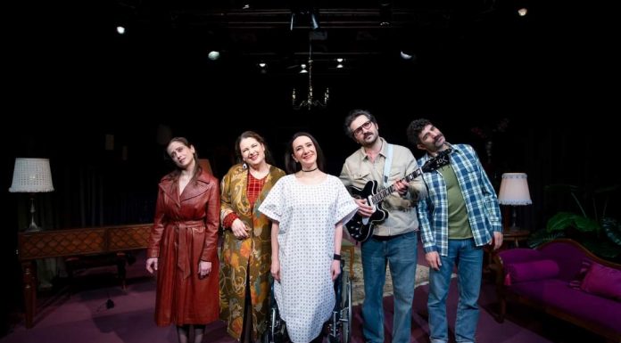 Piesă semnată de Lia Bugnar, jucată pe scena Teatrului „Elvira Godeanu” Târgu Jiu