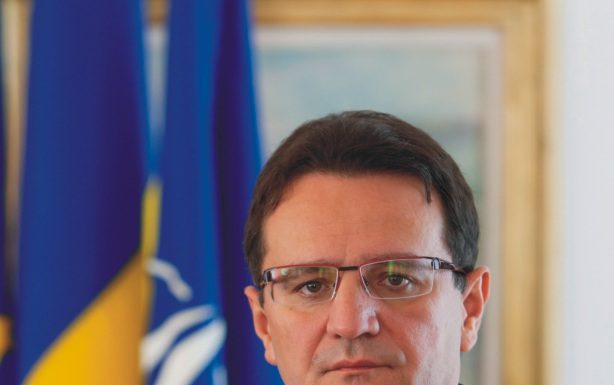 Fostul șef al SRI, numit de Iohannis ambasador al României în Iordania