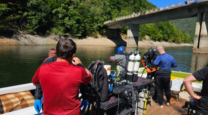 FOTO: Echipele Salvamont Gorj, în căutarea unei persoane înecate